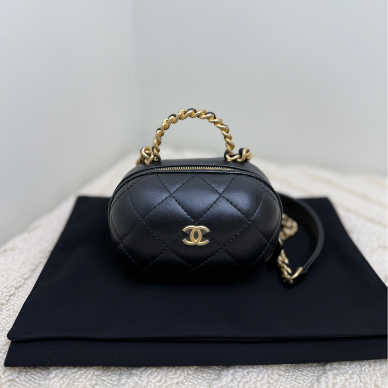 Chanel 香奈兒 22P黑色金扣羊皮 膠囊小號鏈條包斜挎包 手袋-0