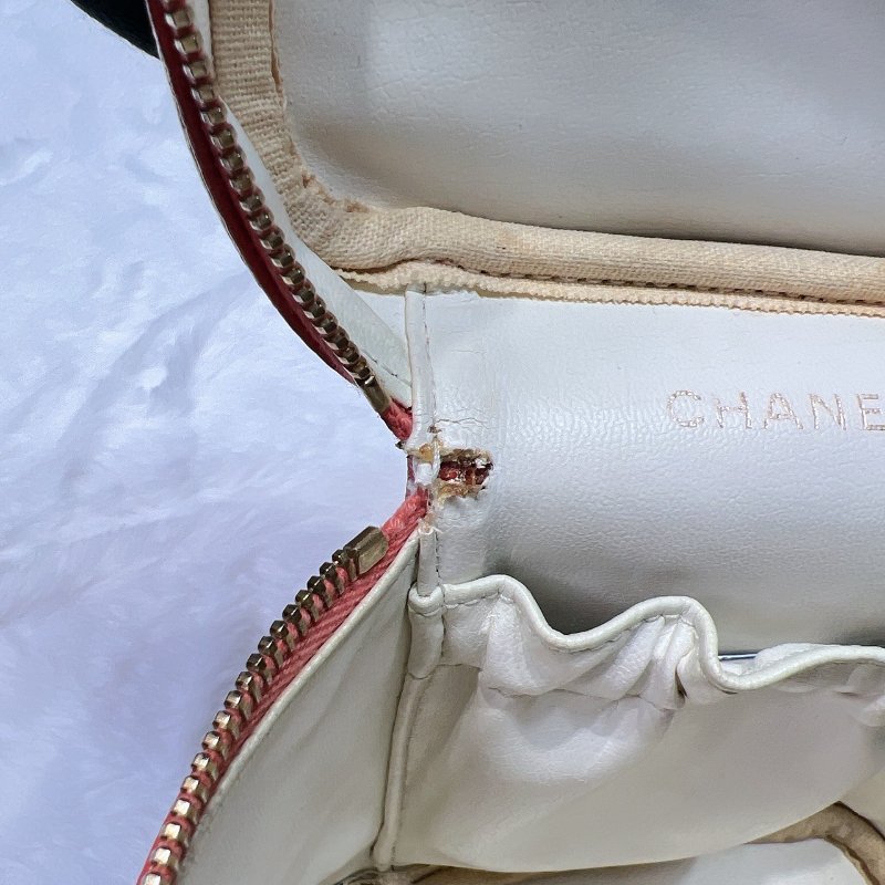 CHANEL 粉橘魚子醬手提化妝箱-6