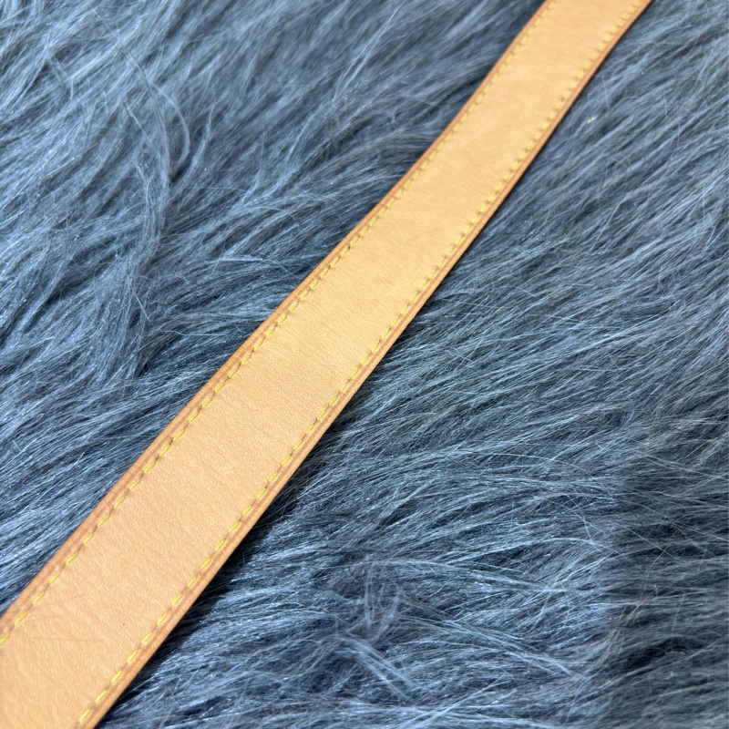 LV M43644 原花 字紋 手拿包 腰包 胸口包 霹靂包 後背包 斜背包 肩背包 手提包-37