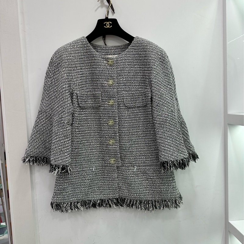 Chanel 香奈兒瀑布系列灰色粗花流蘇外套19b 40碼-0