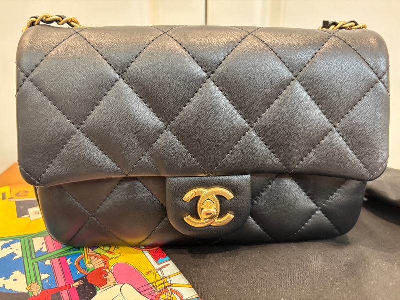 mini flap bag愛心墜飾鏈迷你口蓋包-2