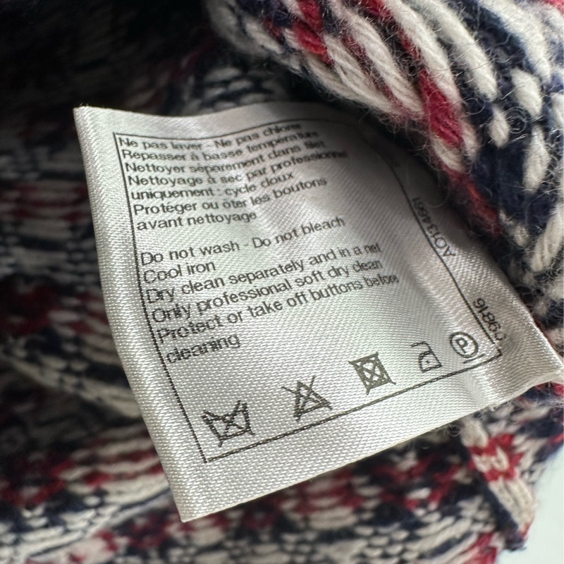 CHANEL/香奈兒 口袋外套羊絨山羊絨雙C大logo 36碼 鈕扣口袋款外套 精美的紐扣logo 重工的複雜織法紋路，很有份量的山羊絨-3