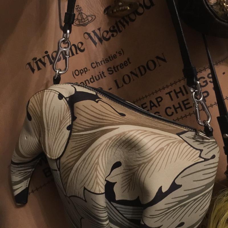 Loewe聯名設計師大象肩背包(最後降價）-1