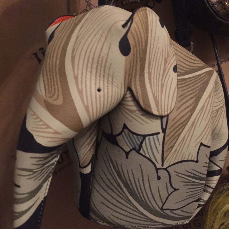 Loewe聯名設計師大象肩背包(最後降價）-2