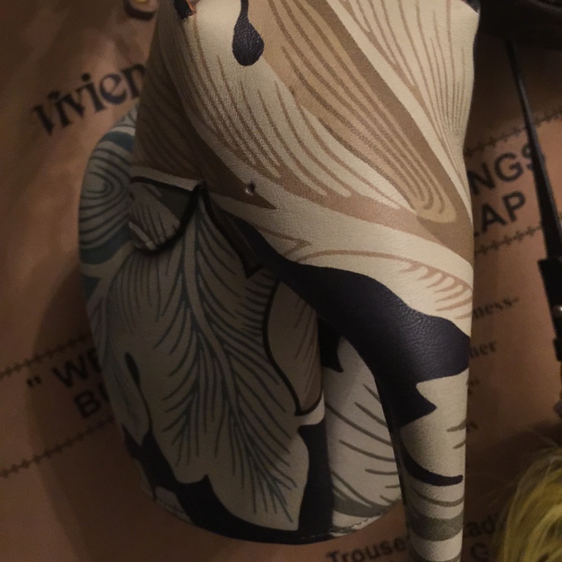 Loewe聯名設計師大象肩背包(最後降價）-3