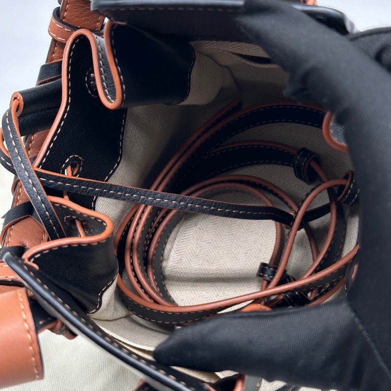 LOEWE羅意威 Hammock mini 羅意威 吊床包 抽繩袋 肩背包 手提包-5