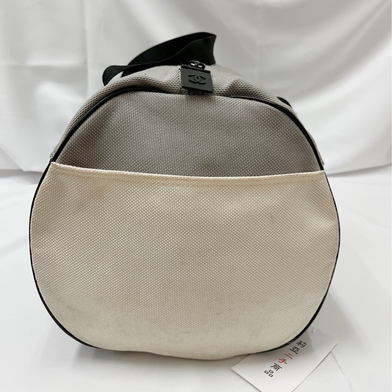 莉亞精品♡Chanel A22072 鏤空網格旅行袋 二手美包-4