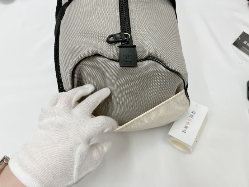 莉亞精品♡Chanel A22072 鏤空網格旅行袋 二手美包-6