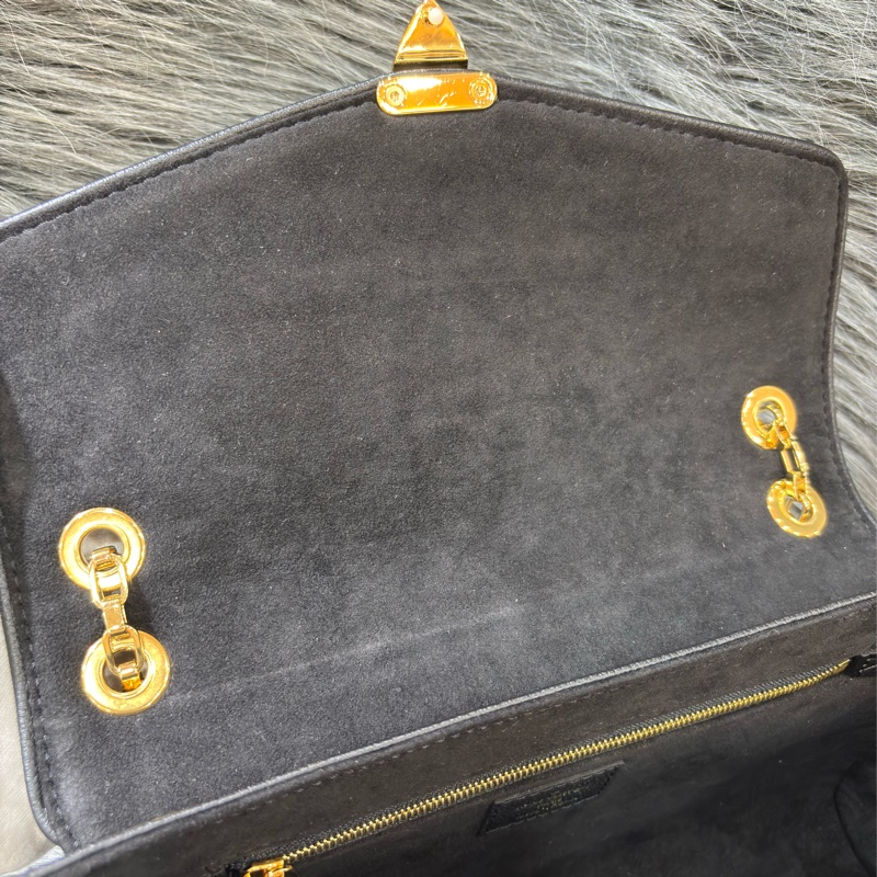 LV M48931 GERMAIN PM 黑色 牛皮 原花 壓紋 金鍊 肩背包 側背包 掀蓋包 下蓋包-24