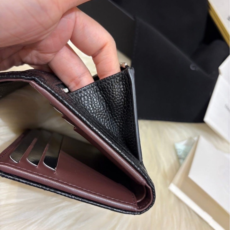 香奈兒2025芯片款 離櫃未使用近全新 經典熱門缺貨款 黑銀荔枝皮 三折短夾-27