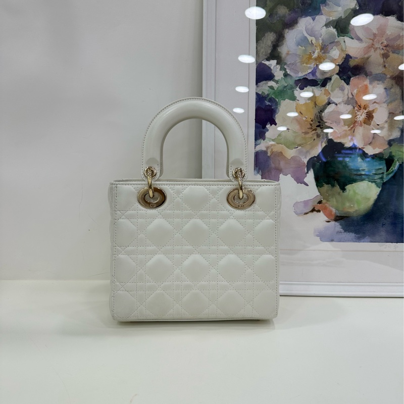 DIOR迪奧 戴妃四格白色 23編碼 有購證-2