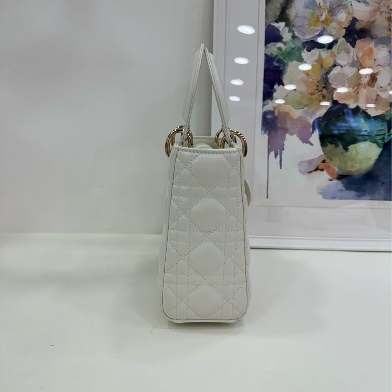 DIOR迪奧 戴妃四格白色 23編碼 有購證-5