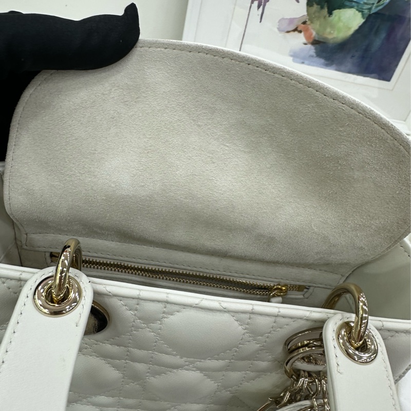 DIOR迪奧 戴妃四格白色 23編碼 有購證-7