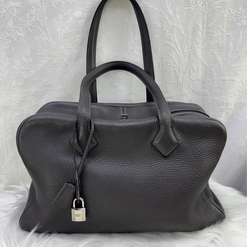 HERMES Clemence皮革Victoria 35銀扣灰色-0