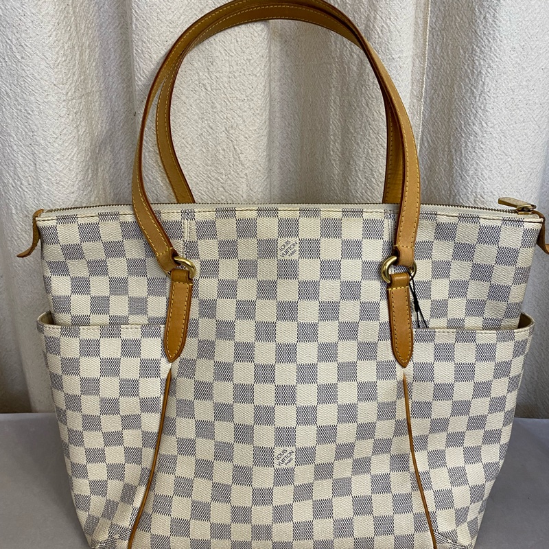 LouisVuitton 白棋盤格奶粉totally中號 手提單肩包-1