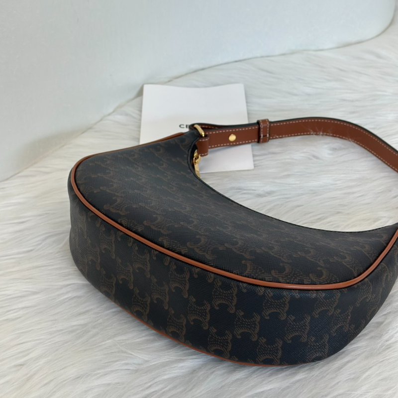 CELINE 凱旋帆布AVA腋下包-4