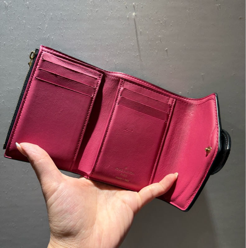 Louis Vuitton 內裡桃紅短夾-20