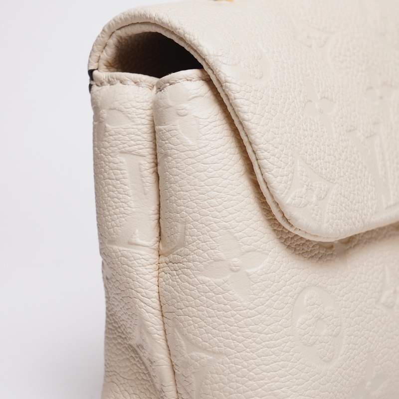 Louis Vuitton Nano Madeleine Monogram Empreinte 奶油白-5