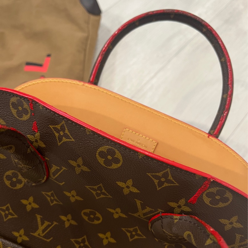 Louis Vuitton x Christian Louboutin 聯名款M41234 小馬皮革卯釘手提包-10