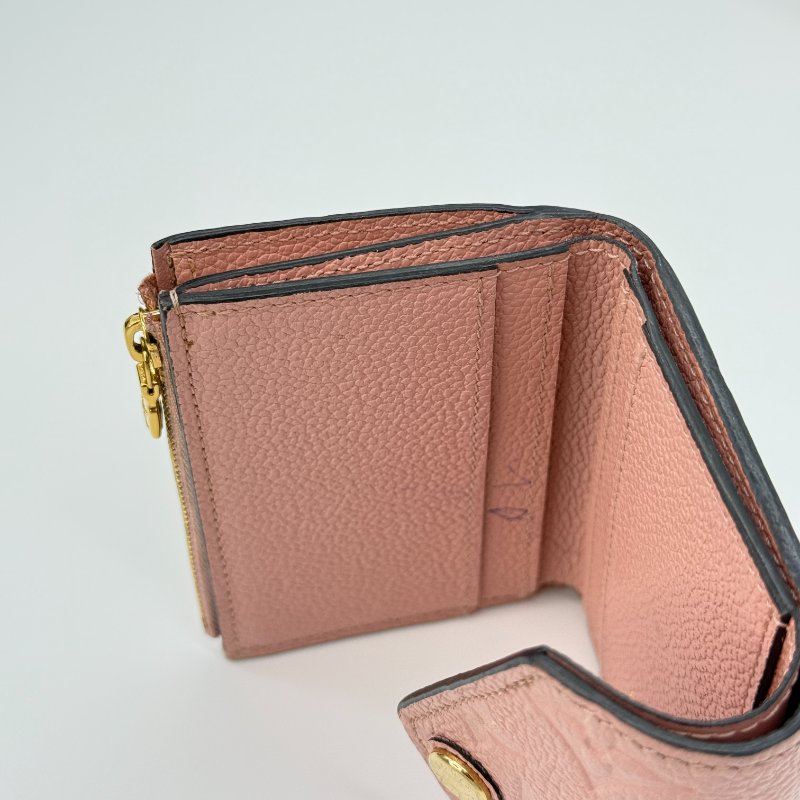 LOUIS VUITTON 路易威登 粉色 牛皮 壓花 短夾 M62933-6