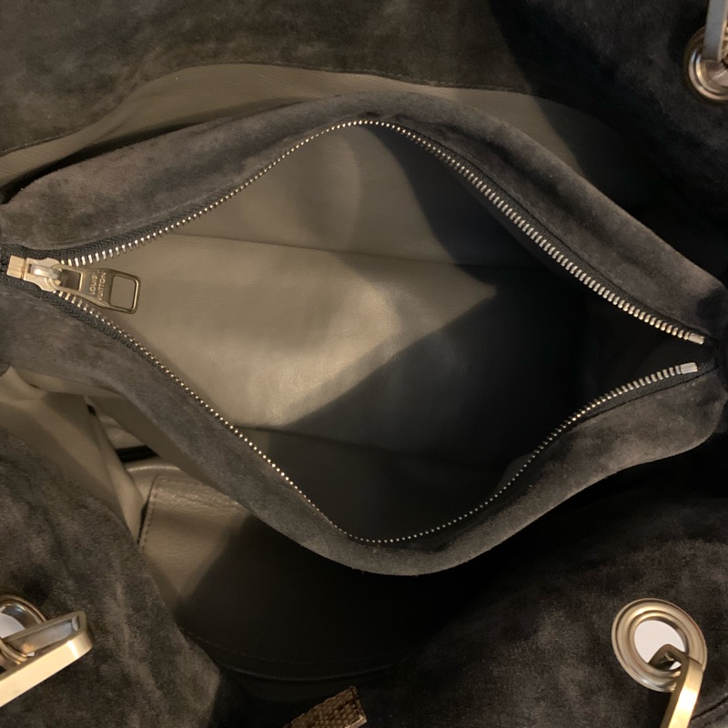 LOUIS VUITTON 2008秋冬走秀限量款稀有蟒蛇皮絨面皮革手提包M95811-11