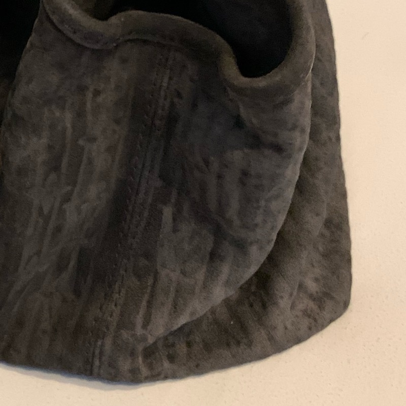 LOUIS VUITTON 2008秋冬走秀限量款稀有蟒蛇皮絨面皮革手提包M95811-24