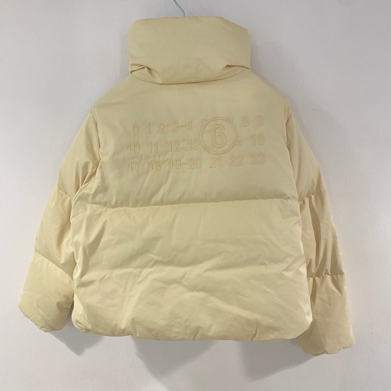 促銷品 MM6 Maison Margiela 女款 🔢刺繡Logo 羽絨 #S M-1