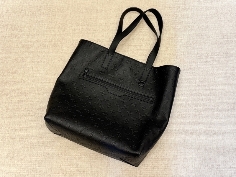 LV Excursion Tote 黑色皮革經典花紋托特包-0