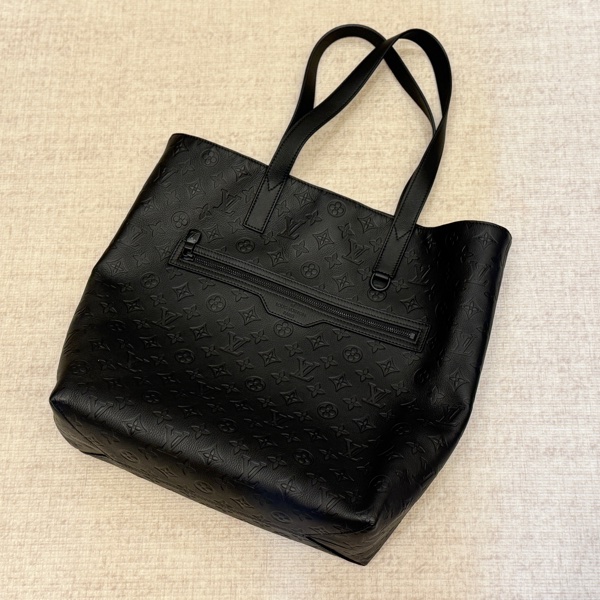 LV Excursion Tote 黑色皮革經典花紋托特包-5