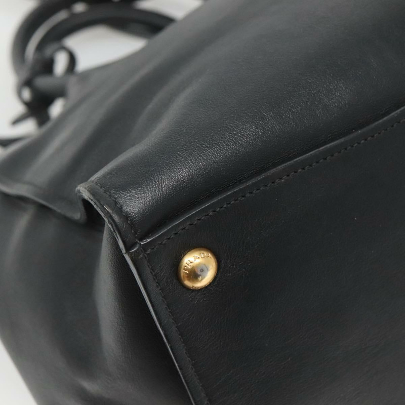 【日本直送】PRADA 手提包 皮革 2 款 黑色 金色 正品 yk19083-17