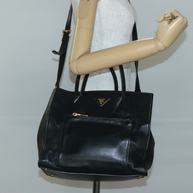 【日本直送】PRADA 手提包 皮革 2 款 黑色 金色 正品 yk19083-26