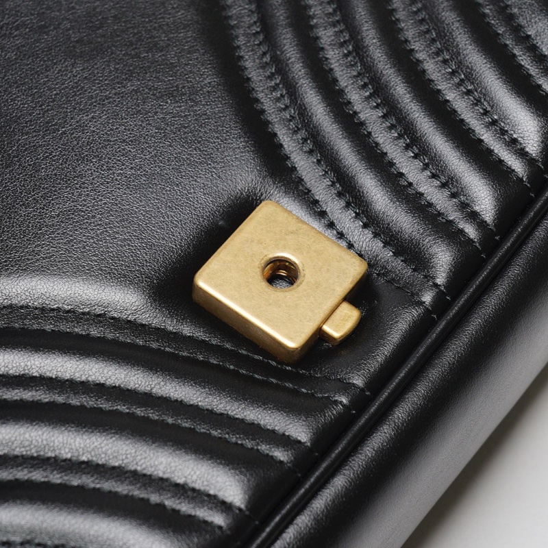 GUCCI GG MARMONT系列中型單背包-3