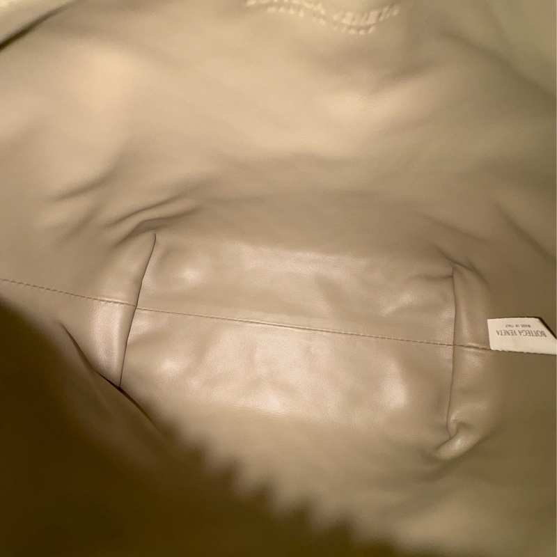 Bottega Veneta BV Wallace Mini 飯盒包 洞石綠-9