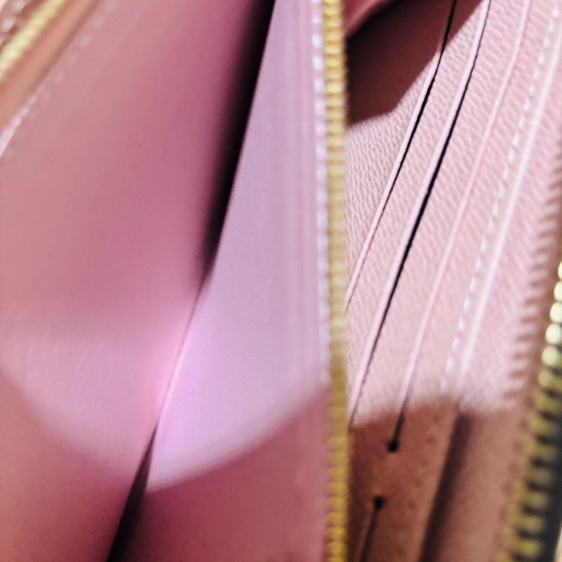 LV老花長夾粉色內裡-4