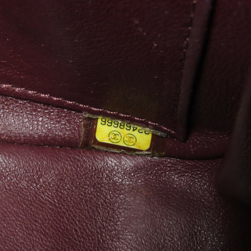 CHANEL 牛皮皮革Chain Shoulder金扣肩背袋-8