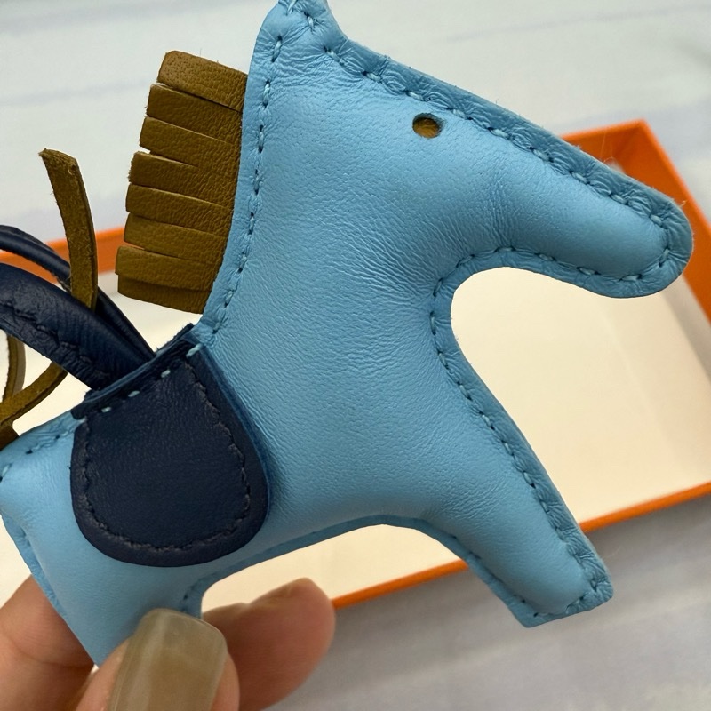 全新愛馬仕小馬吊飾(降價)-1