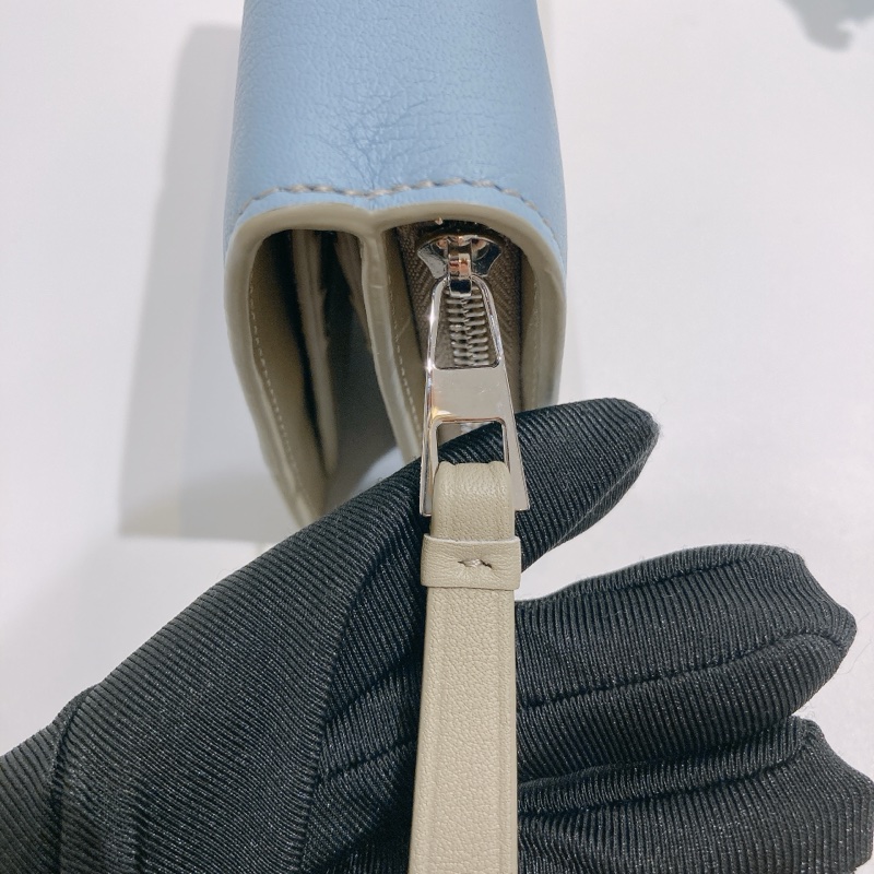 TW4451 Loewe 羅意威 拼色拉鏈散錢短錢包Compact Zip Wallet-5
