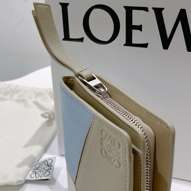 TW4451 Loewe 羅意威 拼色拉鏈散錢短錢包Compact Zip Wallet-12