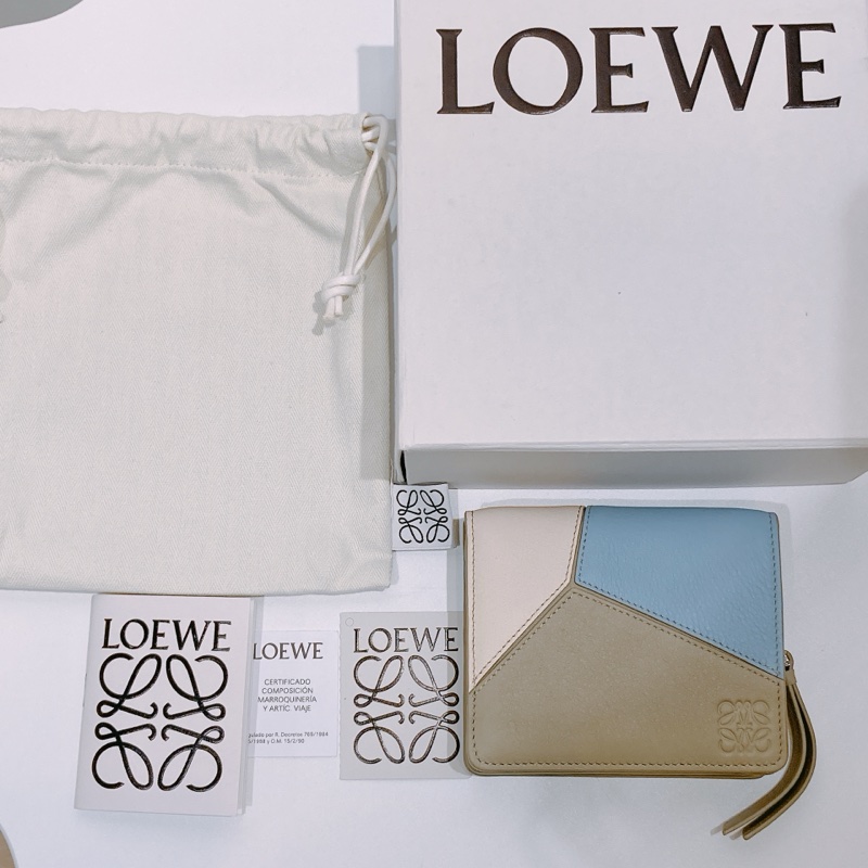 TW4451 Loewe 羅意威 拼色拉鏈散錢短錢包Compact Zip Wallet-18