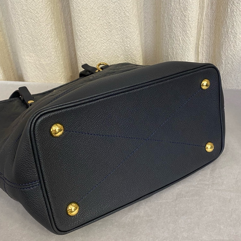 LouisVuitton 藏藍色 全皮壓紋tote包 可手提單肩-7
