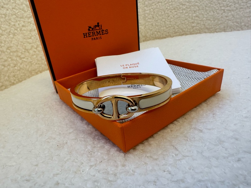 愛馬仕Hermes豬鼻子法琅手鐲,玫瑰金色-0