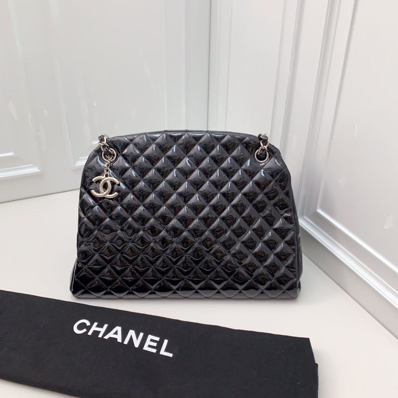 98新CHANEL香奈兒漆皮菱格15開保齡球黑銀鏈條包-0