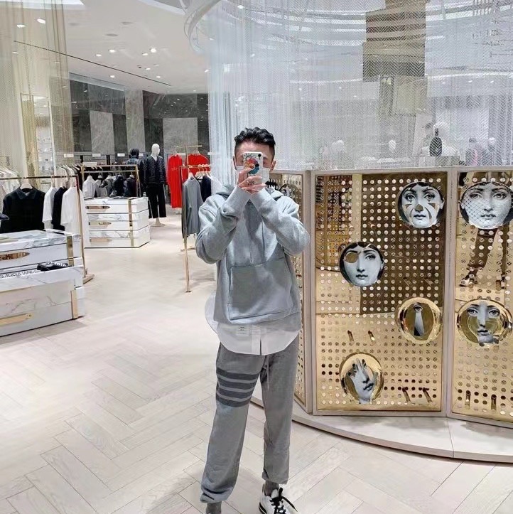 促銷品 Thom Browne 男款 深灰色 四道槓 運動褲 #3-3