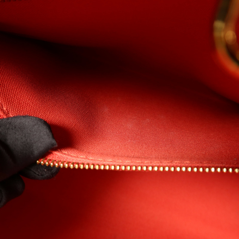 LOUIS VUITTON Monogram Giant On The Go MM金扣手挽肩背兩用袋-14