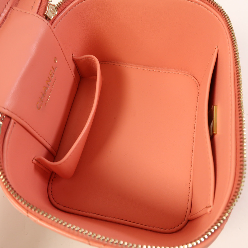 CHANEL 羊皮皮革Vanity Case金扣手挽肩背兩用袋-4