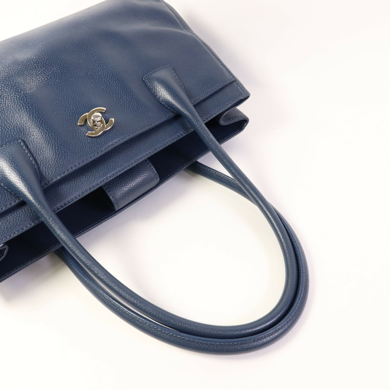 CHANEL 牛皮皮革Shoulder Bag銀扣肩背袋-4