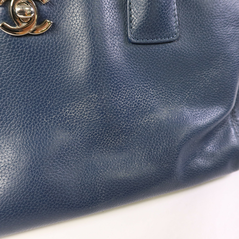 CHANEL 牛皮皮革Shoulder Bag銀扣肩背袋-14