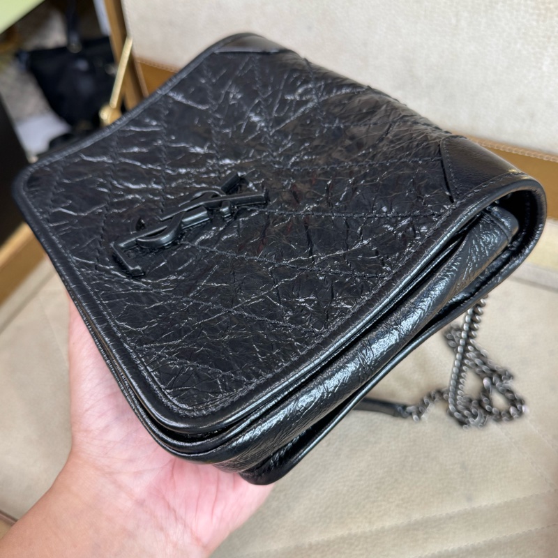 Saint Laurent (YSL) 黑色亮蠟牛皮mini Niki鏈包🖤近期新款-5