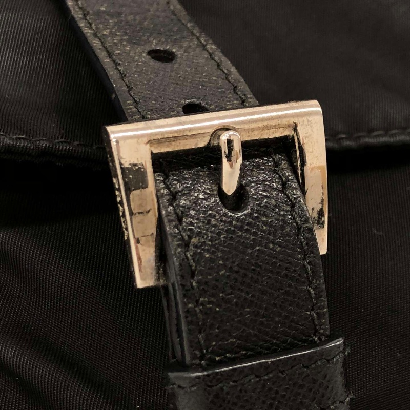 【二手精品】Prada Nylon × Leather Shoulder Bag 黑色尼龍拼皮革斜背包-6