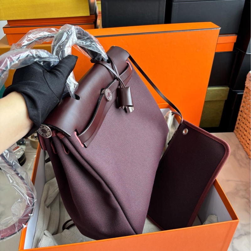 🌈Hermes❤️Herbag 31❤️馬鞍紅拼巧克力色琺瑯扣🌟全新未使用❤️全套有單🌈全膜在🌟-4